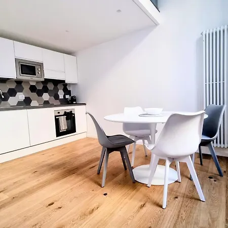 Apartment Fiammetta 11 By A&f Rom